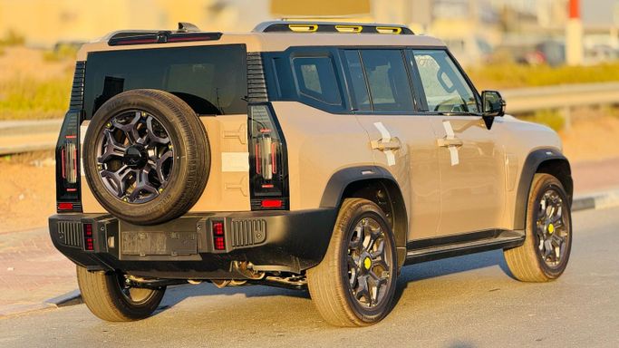 New Jetour T2, 2.0 l, 2025 in Dubai by MENAMOTORS, Tan color. Other | AUTO.AE