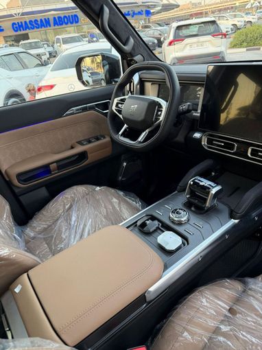 Новый Jetour T2, 2.0 л, 2025 в Дубае от Drivenchy Motors Черный цвет. GCC | AUTO.AE
