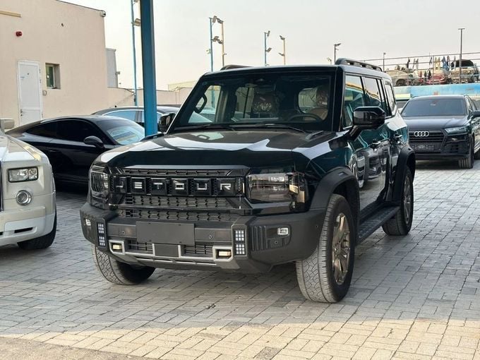 Новый Jetour T2, 2.0 л, 2025 в Дубае от Alzahiah Cars Черный цвет. Китайская | AUTO.AE