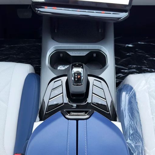 Новый Kaiyi X7 Kunlun, 1.6 л, 2024 в Дубае от Sola Motors Белый цвет. GCC | AUTO.AE