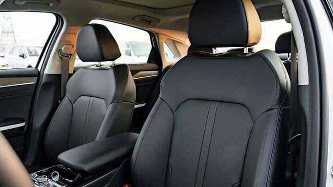 New Kia K5 III Facelift, 1.6 l, 2025 in Dubai by Altass Motors, Grey color. Other | AUTO.AE