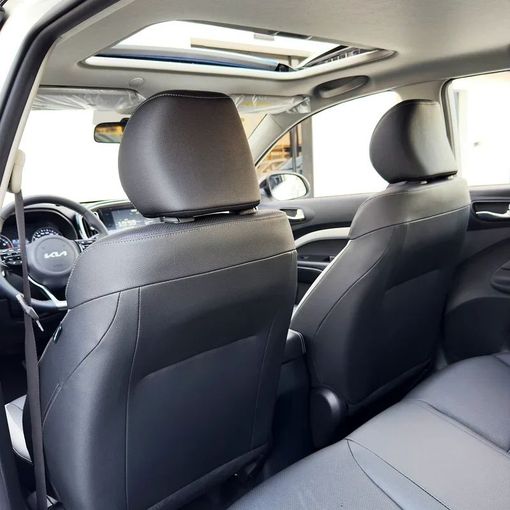 Новый Kia KX1, 1.4 л, 2025 в Дубае от Sola Motors Белый цвет. Китайская | AUTO.AE