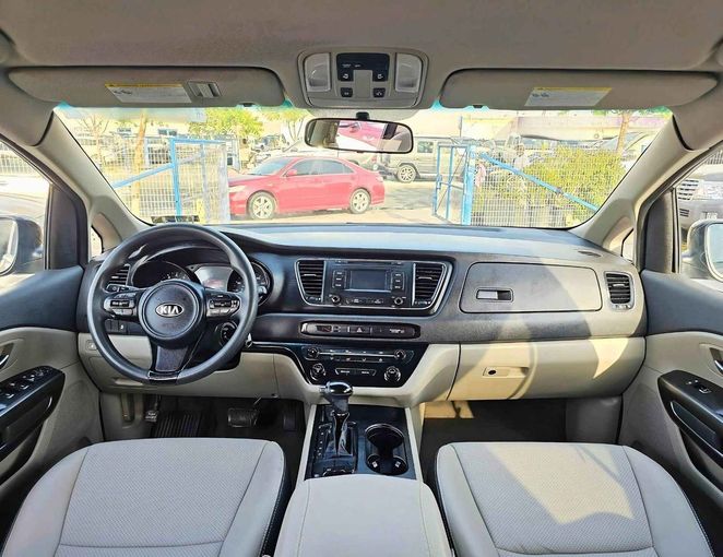 New Kia Sedona III, 3.3 l, 2017 in Dubai by SK Motors, Grey color. American Specs | AUTO.AE