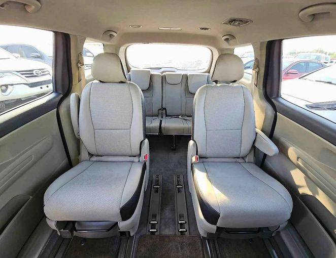 New Kia Sedona III, 3.3 l, 2017 in Dubai by SK Motors, Grey color. American Specs | AUTO.AE
