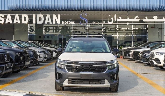 New Kia Seltos I Facelift, 1.6 l, 2024 in Dubai by Saad Idan Motors, Grey color. GCC Specs | AUTO.AE