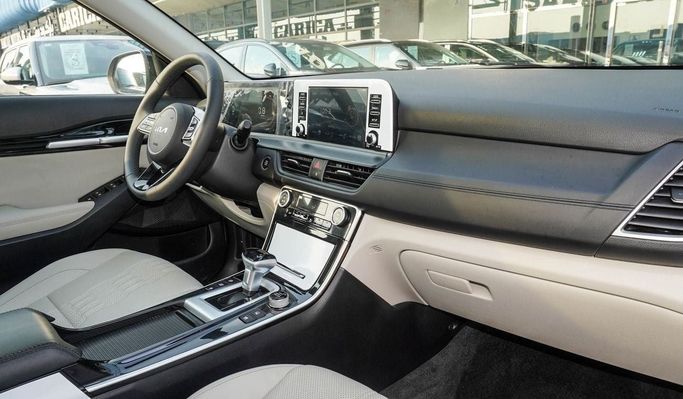New Kia Seltos I Facelift, 1.6 l, 2024 in Dubai by Saad Idan Motors, Grey color. GCC Specs | AUTO.AE