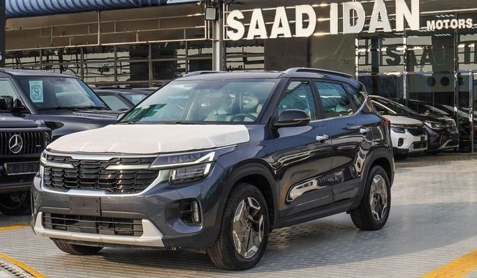 New Kia Seltos I Facelift, 1.6 l, 2024 in Dubai by Saad Idan Motors, Grey color. GCC Specs | AUTO.AE