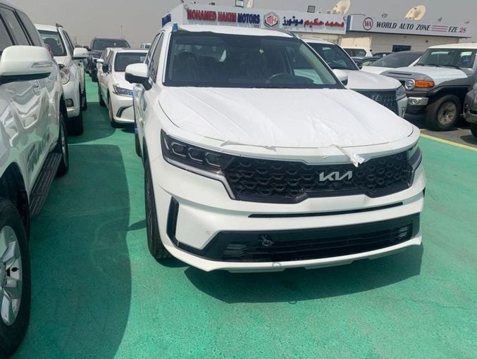 Новый Kia Sorento IV, 2.5 л, 2023 в Дубае от Mohamed Hakim Motors Белый цвет. Other | AUTO.AE