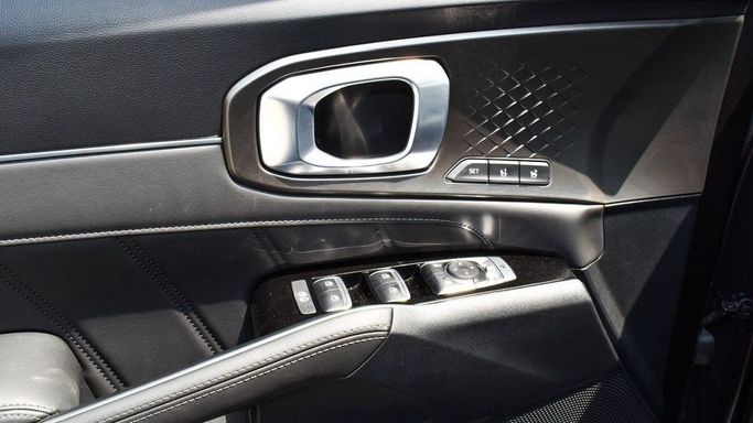 Новый Kia Sorento IV, 2.5 л, 2023 в Дубае от Mohamed Hakim Motors Тёмно-синий цвет. Other | AUTO.AE