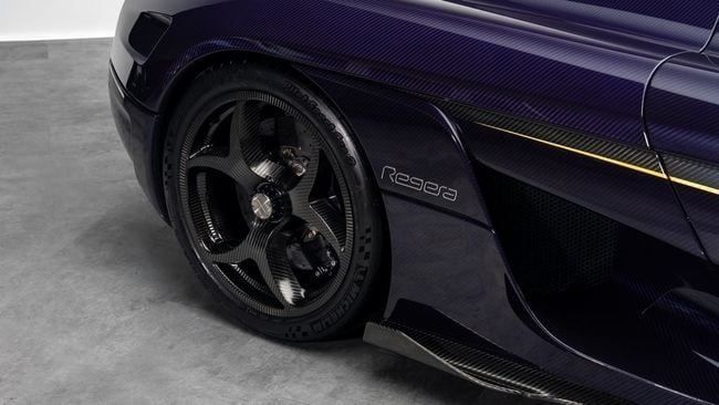 New Koenigsegg Regera I, 5 l, 2019 in Dubai by Al Ain Class Motors, Purple color. European Specs | AUTO.AE