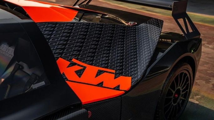 Used KTM AG X-Bow GT4, 2 l, 2015 in Dubai by Al Ain Class Motors, Orange color. GCC Specs | AUTO.AE