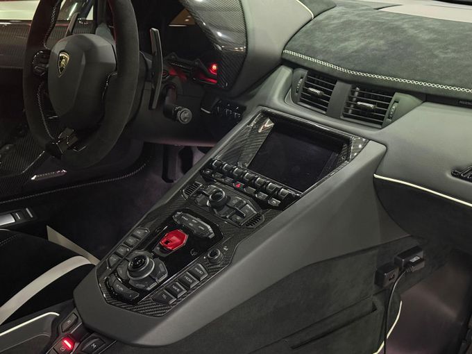Подержанный Lamborghini Aventador SVJ I Рестайлинг, 6.5 л, 2021 в Дубае от STAR COLLECTION LLC Голубой цвет. Корейская | AUTO.AE