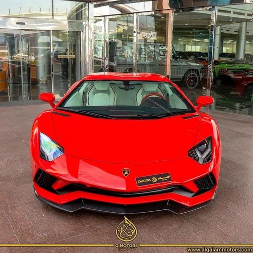 Подержанный Lamborghini Aventador I Рестайлинг, 6.5 л, 2018 в Дубае от Q Motors Красный цвет. GCC | AUTO.AE