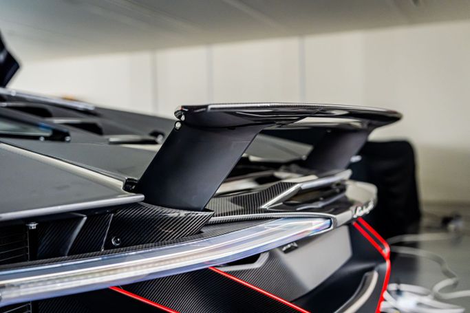 جديدة Lamborghini Centenario I, 6.5 l, 2017 في في دبي، اللون أسود. المواصفات الأوروبية | AUTO.AE