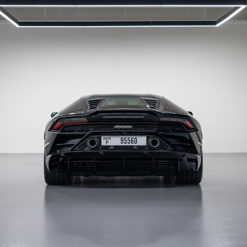 Lamborghini Huracán I, 2022 родстер спорт класса в Дубае от POF RENTAL черный цвет | AUTO.AE