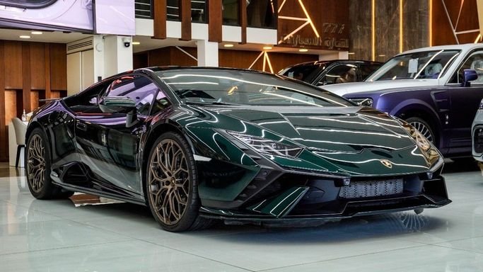 Новый Lamborghini Huracán Tecnica I Рестайлинг, 5.2 л, 2023 в Дубае от 777 CARS Зеленый цвет. Европейская | AUTO.AE