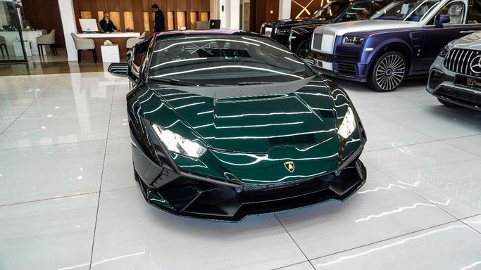 Новый Lamborghini Huracán Tecnica I Рестайлинг, 5.2 л, 2023 в Дубае от 777 CARS Зеленый цвет. Европейская | AUTO.AE