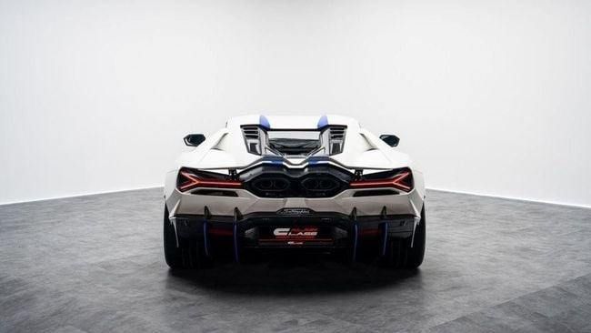 Новый Lamborghini Revuelto, 6.5 л, 2024 в Дубае от Al Ain Class Motors Белый цвет. GCC | AUTO.AE
