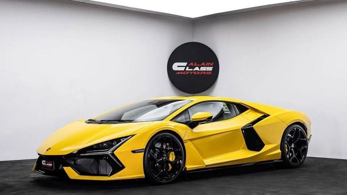 Подержанный Lamborghini Revuelto, 6.5 л, 2024 в Дубае от Al Ain Class Motors Желтый цвет. GCC | AUTO.AE