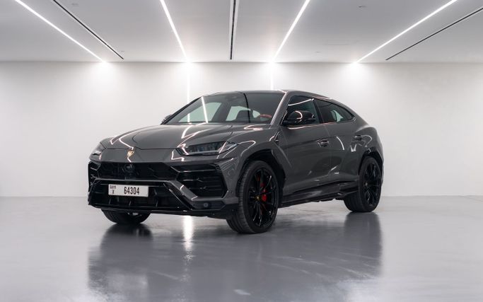 Lamborghini Urus I, 2022 внедорожник 5 дв. спорт класса в Дубае от POF RENTAL серый цвет | AUTO.AE
