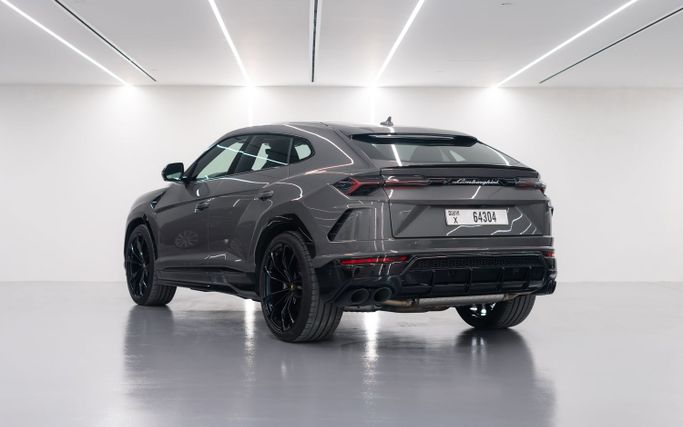 Lamborghini Urus I, 2022 внедорожник 5 дв. спорт класса в Дубае от POF RENTAL серый цвет | AUTO.AE