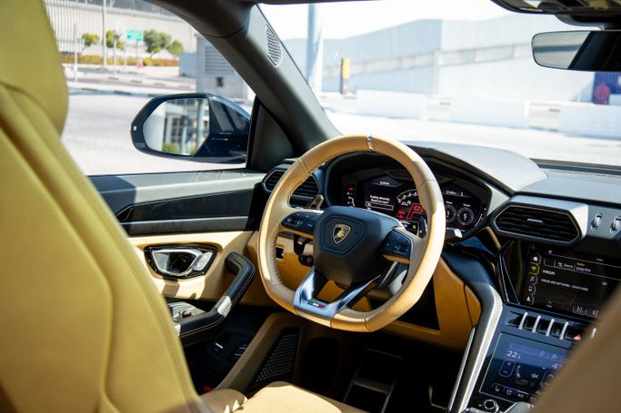 Lamborghini Urus I, 2022 внедорожник 5 дв. спорт класса в Дубае от POF RENTAL синий цвет | AUTO.AE