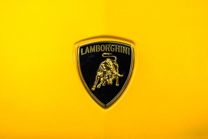 Lamborghini Urus Performante I Facelift, 2025 sport suv 5 dr. s for rent in Dubai by POF RENTAL, yellow color | AUTO.AE