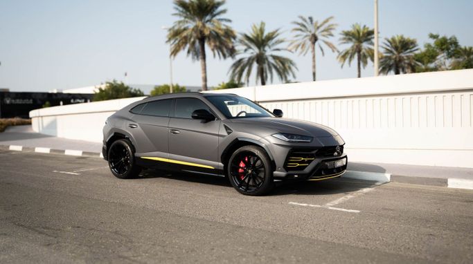 Lamborghini Urus S I Рестайлинг, 2023 внедорожник 5 дв. s спорт класса в Дубае от DEIZ серый цвет | AUTO.AE