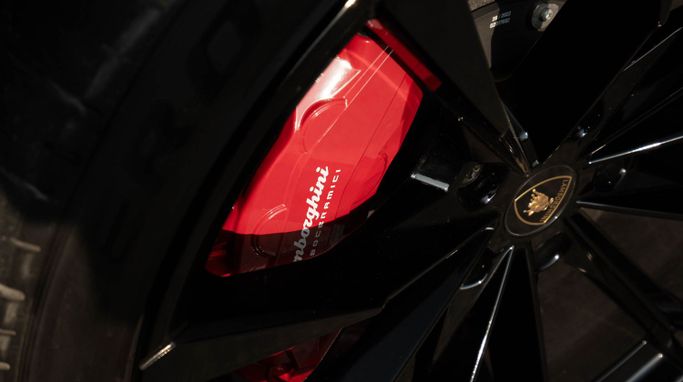 Lamborghini Urus S I Рестайлинг, 2023 внедорожник 5 дв. s спорт класса в Дубае от DEIZ серый цвет | AUTO.AE