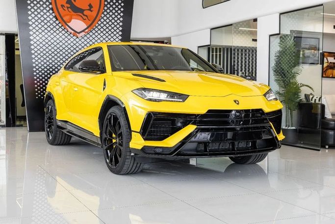 New Lamborghini Urus S I Facelift, 4.0 l, 2024 in Dubai by Laith Alobaidi Motors, Yellow color. European Specs | AUTO.AE