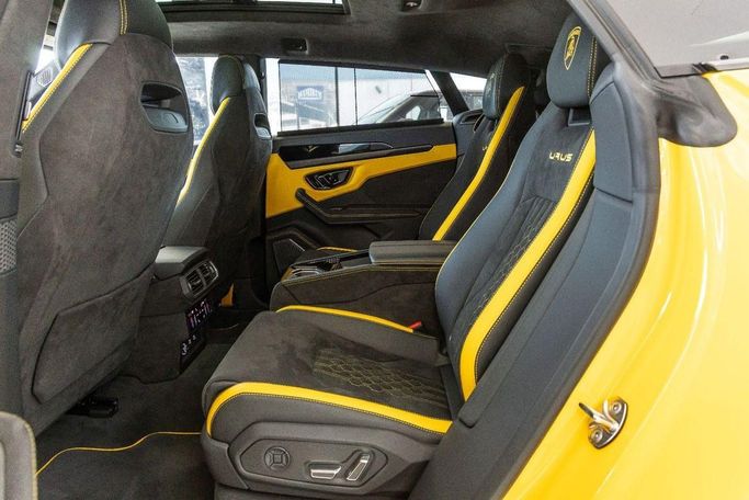 جديدة Lamborghini Urus S أنا شد الوجه, 4.0 l, 2024 في في دبي من Laith Alobaidi Motors، اللون أصفر. المواصفات الأوروبية | AUTO.AE