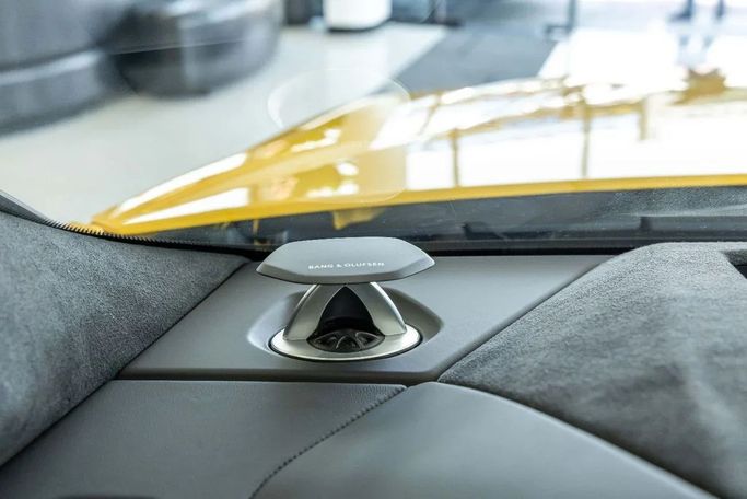 جديدة Lamborghini Urus S أنا شد الوجه, 4.0 l, 2024 في في دبي من Laith Alobaidi Motors، اللون أصفر. المواصفات الأوروبية | AUTO.AE