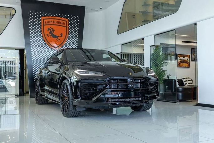 Used Lamborghini Urus Se I Facelift, 4.0 l, 2025 in Dubai by Laith Alobaidi Motors, Black color. European Specs | AUTO.AE