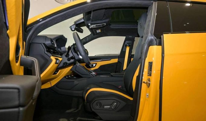 Новый Lamborghini Urus Performante I Рестайлинг, 4.0 л, 2024 в Дубае от F7 Motors Желтый цвет. Европейская | AUTO.AE