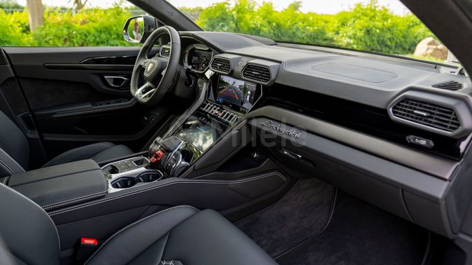 New Lamborghini Urus S I Facelift, 4.0 l, 2023 in Dubai by Milele, Black color. Other | AUTO.AE
