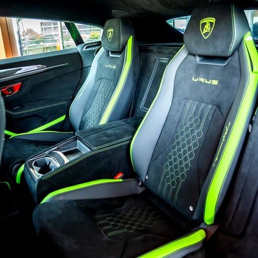 Used Lamborghini Urus Performante I Facelift, 4.0 l, 2024 in Dubai by Q Motors, Purple color.  | AUTO.AE