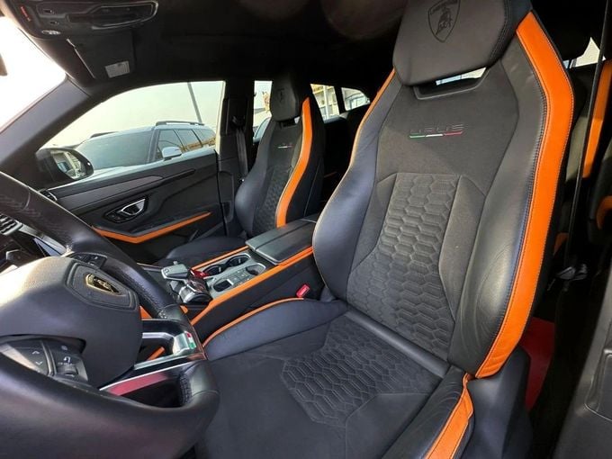 Подержанный Lamborghini Urus I, 4.0 л, 2021 в Дубае от Orient Auto FZE Серый цвет. Канадская | AUTO.AE