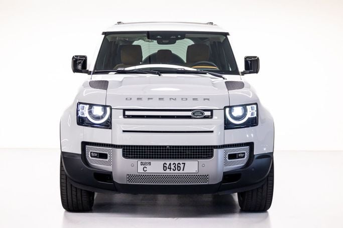 Land Rover Defender 110 II, 2024 внедорожник 5 дв. 110 стандарт класса в Дубае от POF RENTAL белый цвет | AUTO.AE