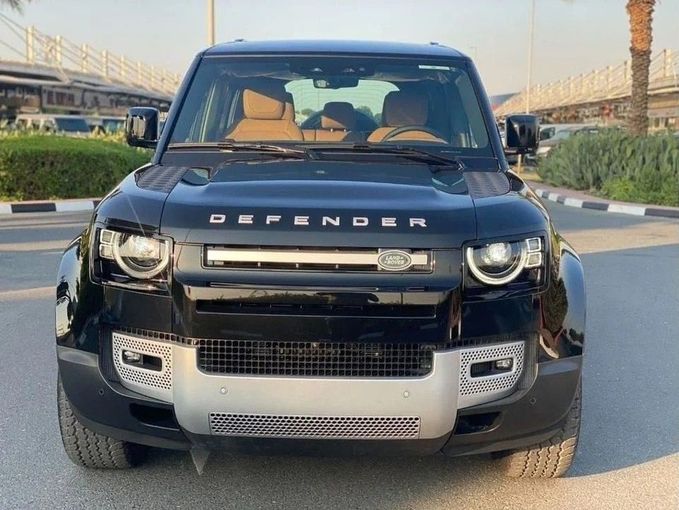 Новый Land Rover Defender 130 II, 3.0 л, 2024 в Дубае от Royal Motors Черный цвет. GCC | AUTO.AE