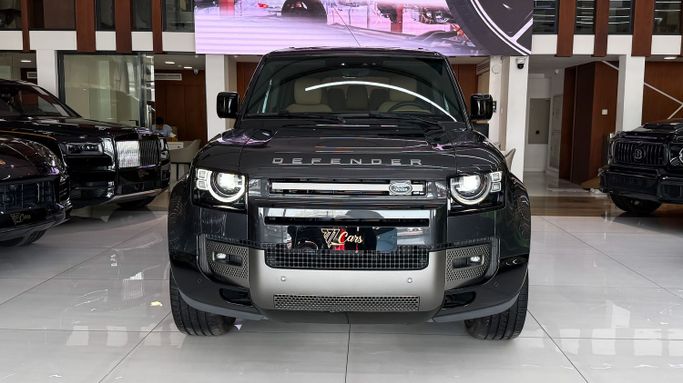 Новый Land Rover Defender 110 II, 3.0 л, 2025 в Дубае от 777 CARS Серый цвет. Европейская | AUTO.AE