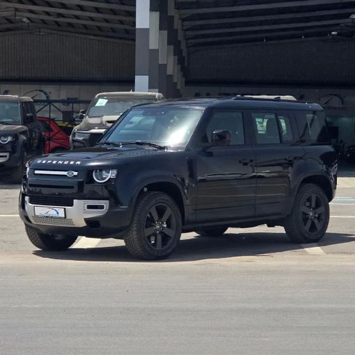 Новый Land Rover Defender 90 II, 3.0 л, 2025 в Дубае от Auto Max Group Черный цвет. GCC | AUTO.AE