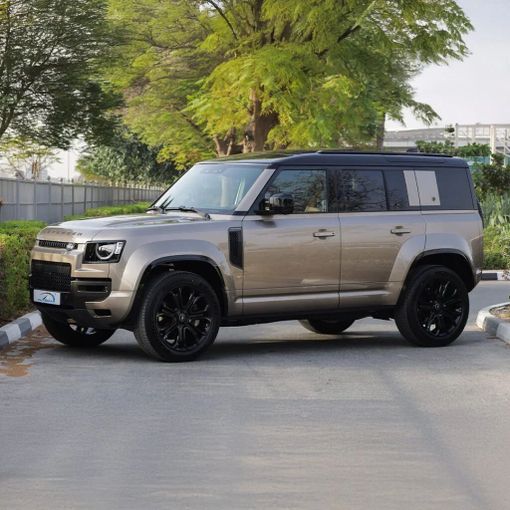 Новый Land Rover Defender 90 II, 5.0 л, 2025 в Дубае от Auto Max Group Серебристый цвет. GCC | AUTO.AE