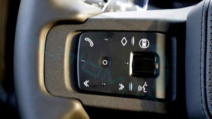 New Land Rover Defender Octa II, 4.4 l, 2025 in Dubai by Auto Max Group, Green color. GCC Specs | AUTO.AE