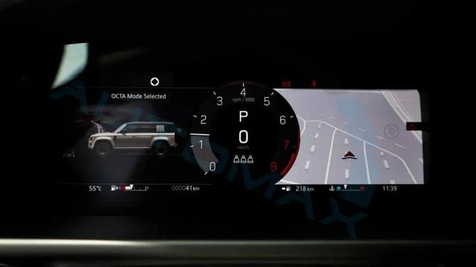 New Land Rover Defender Octa II, 4.4 l, 2025 in Dubai by Auto Max Group, Green color. GCC Specs | AUTO.AE