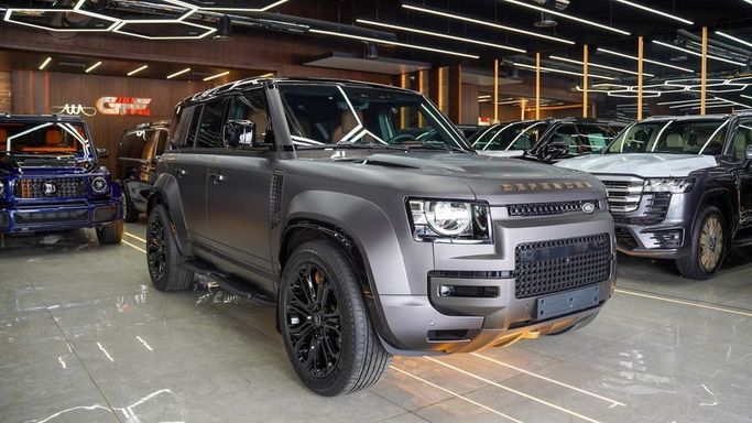 Новый Land Rover Defender II, 3.0 л, 2025 в Дубае от Najem Motors Серый цвет. Other | AUTO.AE