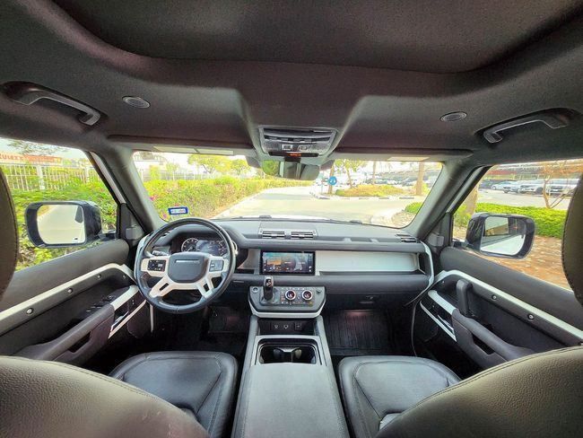 New Land Rover Defender 110 II, 2.0 l, 2023 in Dubai by Gulf Motors, White color. American Specs | AUTO.AE
