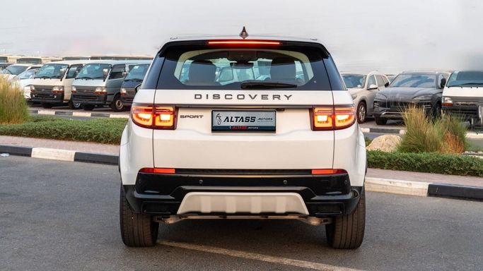 Новый Land Rover Discovery Sport I Рестайлинг, 2.0 л, 2025 в Дубае от Altass Motors Белый цвет. Other | AUTO.AE