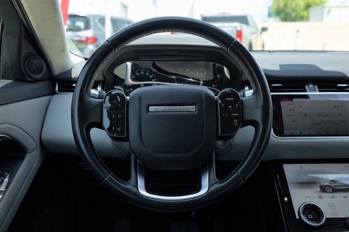 Used Land Rover Range Rover Evoque II, 2.0 l, 2020 in Dubai by Linda Cars, White color. GCC Specs | AUTO.AE