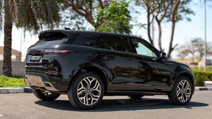Новый Land Rover Range Rover Evoque P250 MHEV Long II Рестайлинг, 2.0 л, 2025 в Дубае от Altass Motors Черный цвет. Other | AUTO.AE