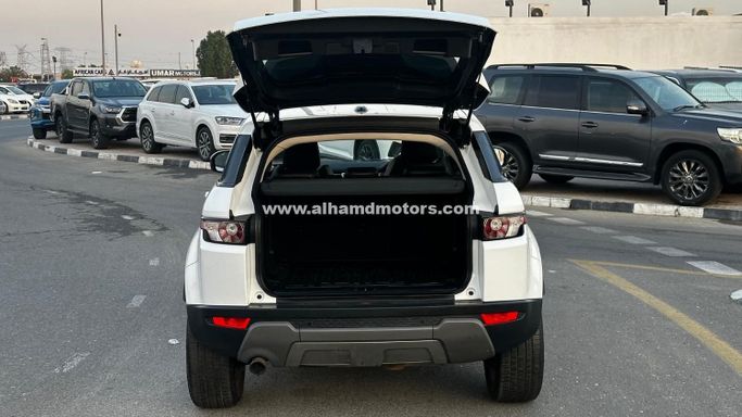 Подержанный Land Rover Range Rover Evoque I, 2.0 л, 2012 в Дубае от Alhamd Motors Белый цвет. Other | AUTO.AE